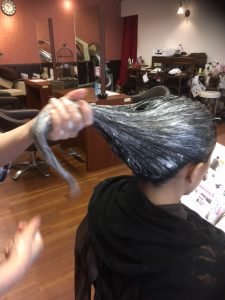 髪の悩みを根本から解決するメニュー「髪質改善ヘアーホスピ」