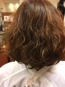 矯正ストレートをやめてパーマスタイルへチェンジ！