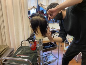 アカデミー通信vo31〜パーマモデルからのウィッグカット〜